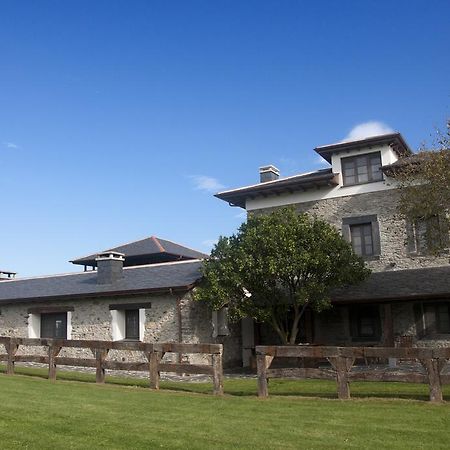Casa Pacho Apartamentos Rurales Luarca Eksteriør billede