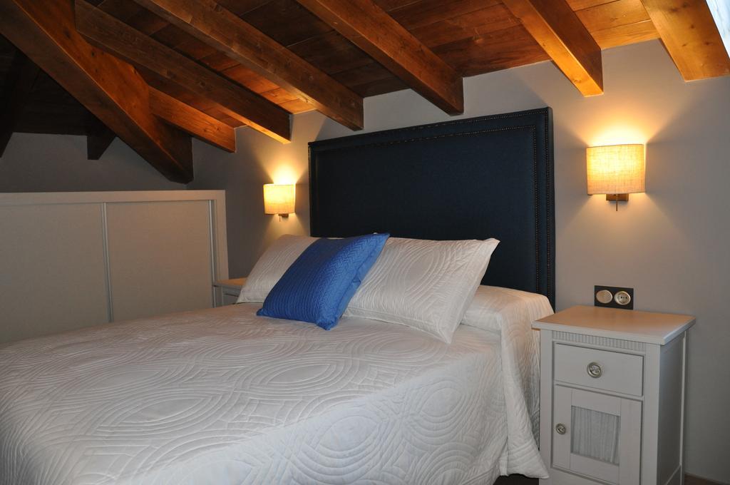 Casa Pacho Apartamentos Rurales Luarca Værelse billede